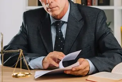 Lawyer preventing the expulsion of an immigrant family from the country in the United States