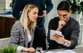 Attorney and client discuss bail petition for a Latino immigrant in the United States